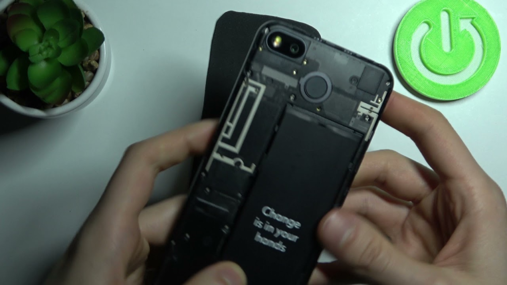 Removable battery
